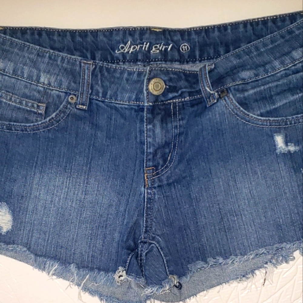 April Girl jean shorts, sz 11, excellent condition